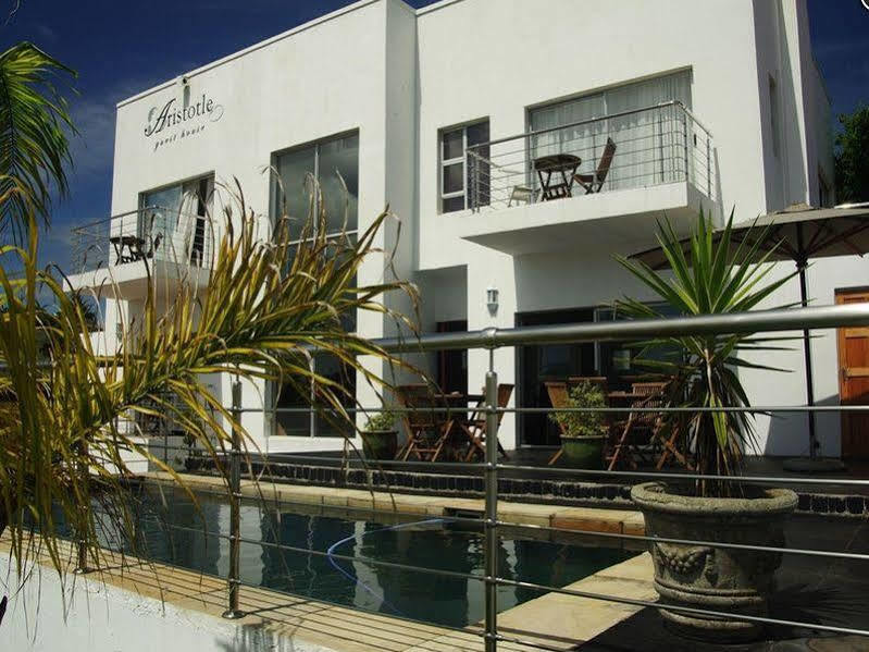 Aristotle Guest House Port Elizabeth Exteriör bild
